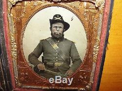 RARE ARMED CIVIL WAR 6TH PLATE ARTILLERY UNION SOLDIER TINTYPE SWORD HARDEE HAT