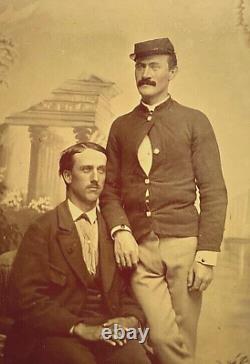 RARE! CIVIL WAR UNION SOLDIER with BROTHER 1/6th PLATE TINTYPE PHOTO c1864