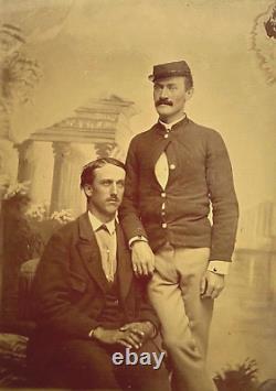 RARE! CIVIL WAR UNION SOLDIER with BROTHER 1/6th PLATE TINTYPE PHOTO c1864