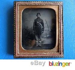Rare 1/6th Plate Tin Type Photo CIVIL WAR SOLDIER with RIFLE