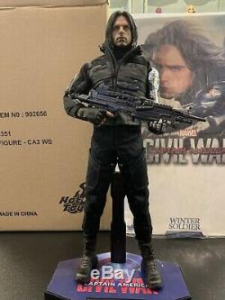 USED Hot Toys MMS351 Captain America Civil War Winter Soldier Bucky 1/6