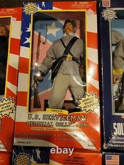 Vintage Walmart Soldiers of the World/U. S. Serviceman Civil War (8) Doll Package